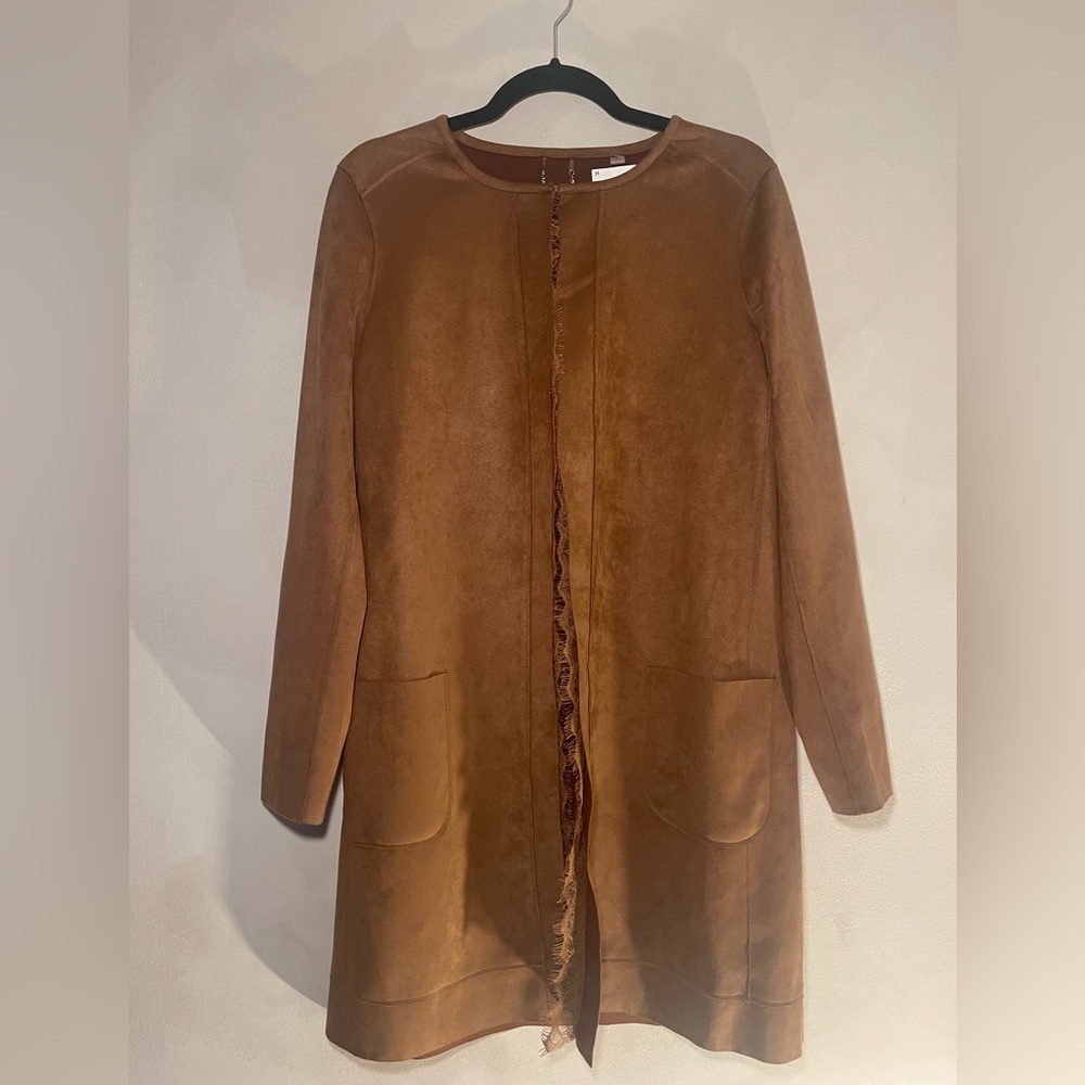 Honey Caramel Overcoat. Size: M